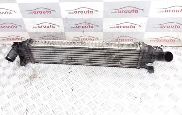 Ford C-MAX I Intercooler radiator 3M5H9L440AE
