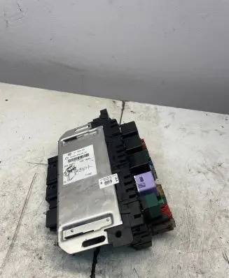 Mercedes-Benz S W220 Fuse box set A0315451632 05045133
