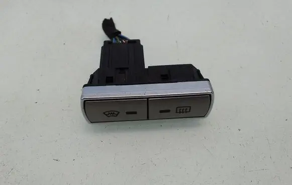 Windscreen/window heater switch