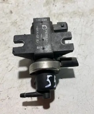 Volkswagen PASSAT B7 Turbo solenoid valve 1H0906627 72190320 02T023