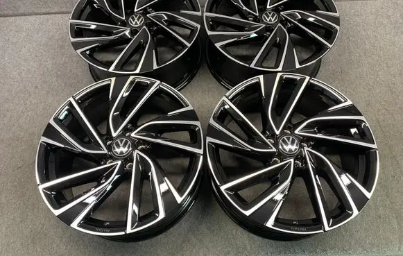 R19 alloy rim