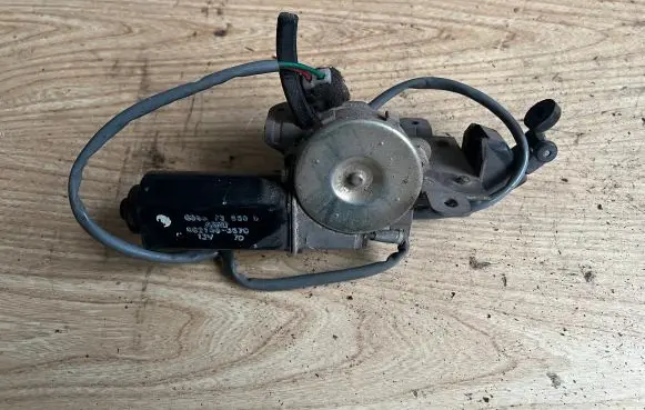 Mazda 626 Rear door window regulator motor