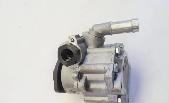 Mercedes-Benz Vito Viano W638 Power steering pump A0024662301 0024665201 A0024664901
