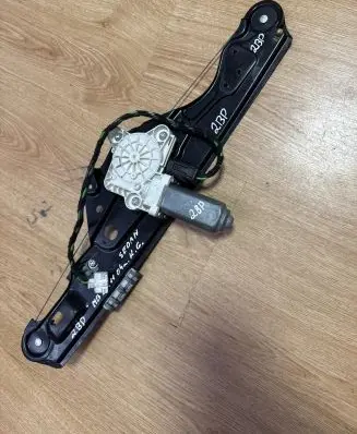 Mercedes-Benz E W211 Rear door window regulator with motor A2117300146 991893100 7746003604