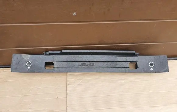 Front bumper foam support bar
