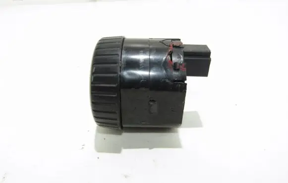 Nissan X-Trail T30 Differential lock switch 