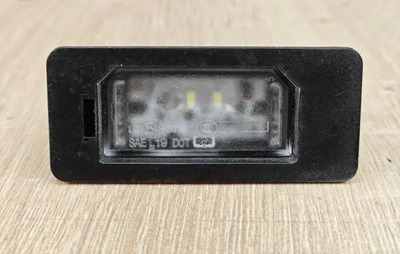BMW X5 G05 Number plate light 9481841