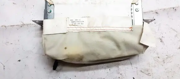 Audi A2 Passenger airbag 8Z0880204B 01085038