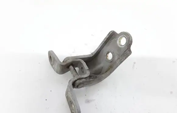 KIA Magentis Front door upper hinge NOCODE