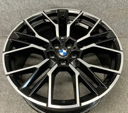 R20 alloy rim