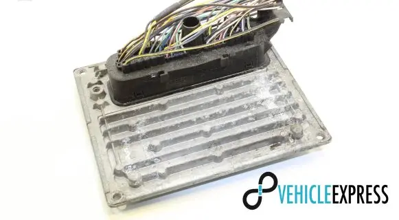 Ford Focus Engine control unit/module 5M5112A650FE