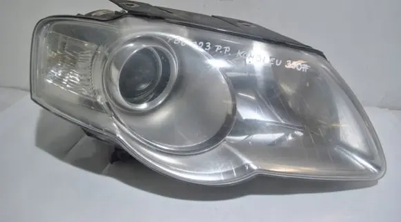 Volkswagen PASSAT B6 Headlight/headlamp