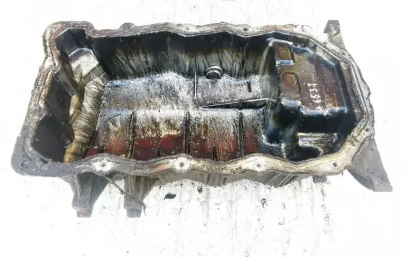 Hyundai Elantra Oil sump