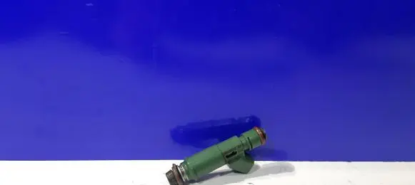 Volvo S60 Fuel injector 9470229 6900366