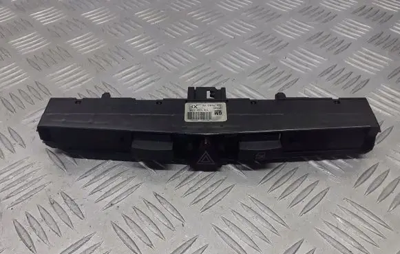 Opel Zafira B Hazard light switch 13100105