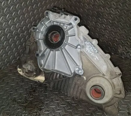 BMW X5 E70 Gearbox transfer box case 7574777 27107574777 7057944