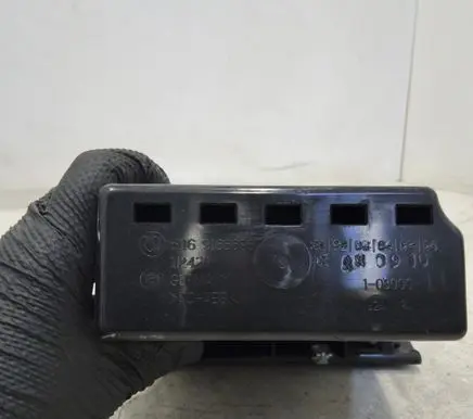 BMW 5 F10 F11 Glove box 51169166696