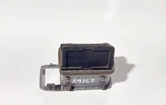 Honda CR-V Dash center air vent grill 77630s10a0 77630-s10-a0