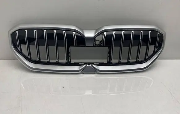 BMW 5 G60 G61 Front grill 5A017A9