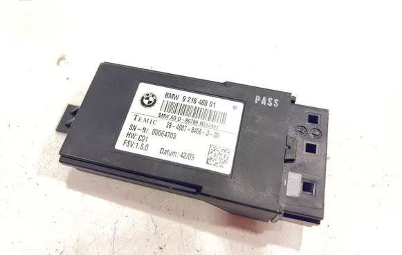BMW 5 F10 F11 Seat heating relay 9216468