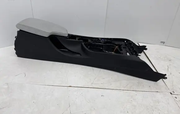 BMW 4 F32 F33 Center console 