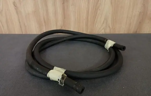 Mercedes-Benz CLK A209 C209 Windshield washer fluid hose 