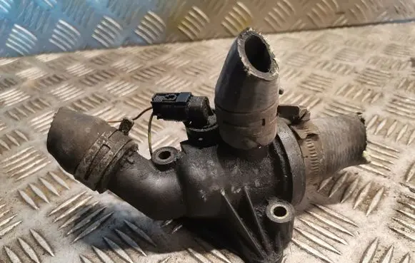 Mercedes-Benz A W168 Thermostat 6682030175