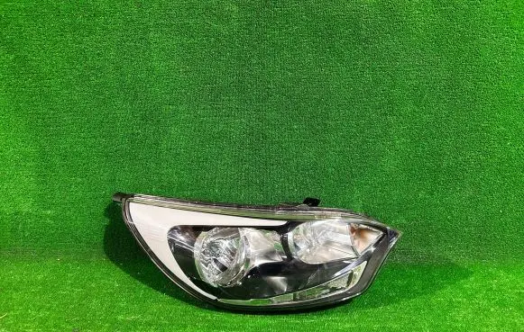 KIA Rio Headlight/headlamp