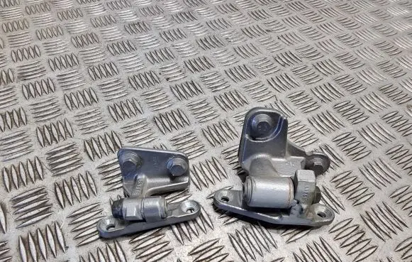 Mercedes-Benz B W245 Rear door hinge set 