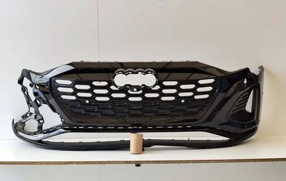 Audi e-tron Front bumper 4KE807725