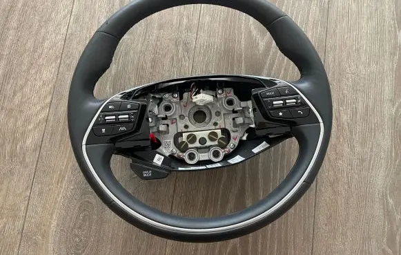 KIA Niro Steering wheel V07V