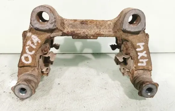 Skoda Octavia Mk2 (1Z) Brake caliper pad carrier rear 