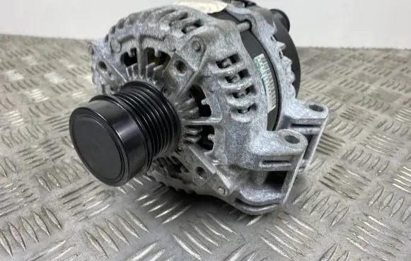 Jeep Grand Cherokee WL Generator/alternator P68391578AB