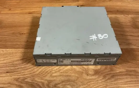 Volkswagen Touareg II GPS navigation control unit/module 4G0035082G 4G0035082 79898737