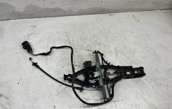 Volvo V70 Rear door exterior handle 30784204