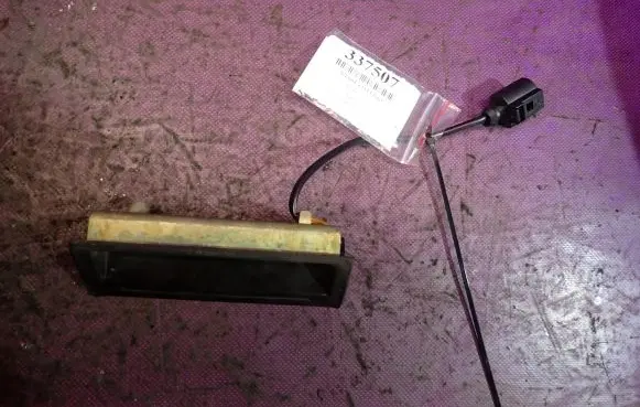 Volkswagen Bora Tailgate/boot open switch button 1J0827566F