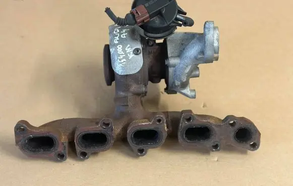 Audi A4 S4 B8 8K Turbo 04L253019A 04L253019