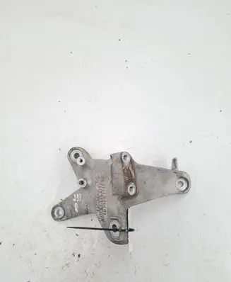 Audi A8 S8 D3 4E Engine mounting bracket 4E0199308BB