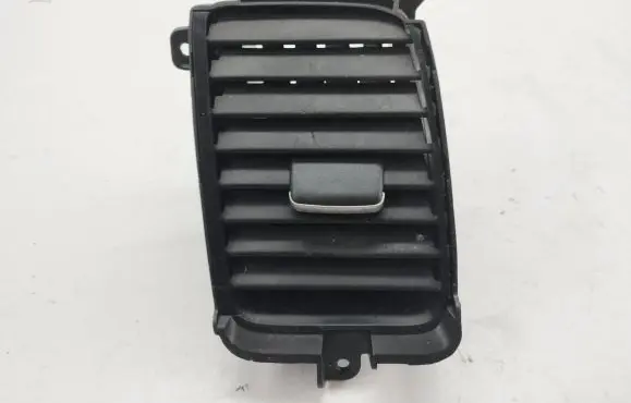 Honda Civic Dash center air vent grill 77610