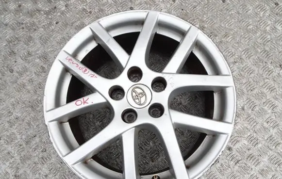 Toyota Verso R17 alloy rim adf