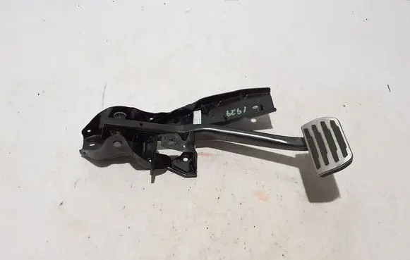 Land Rover Evoque I Brake pedal GJ3M2D094CB