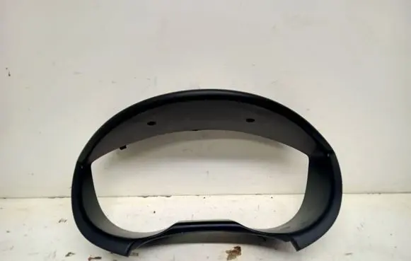 Hyundai i20 (PB PBT) Steering wheel column trim 84830-1J000