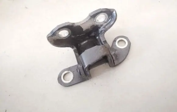 Toyota Verso-S Front door upper hinge