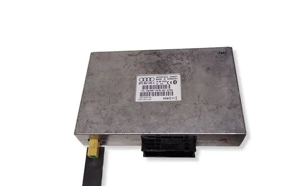Audi A4 S4 B7 8E 8H Bluetooth control unit module 8P0862335C