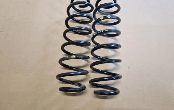 Skoda Yeti (5L) Rear coil spring