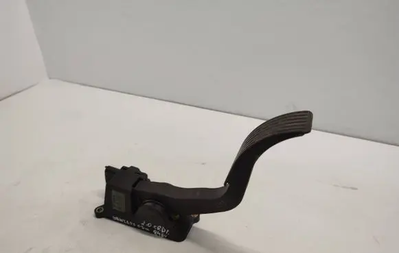 Hyundai Santa Fe Accelerator throttle pedal 0281002557 382504398