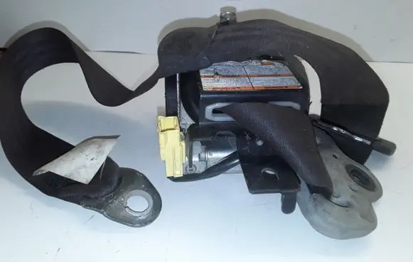 Honda Accord Front seatbelt 6023602