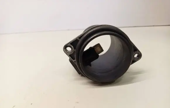 Dacia Duster Mass air flow meter 8200651315