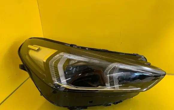 BMW X1 U11 Headlight/headlamp 5A5BD48-02