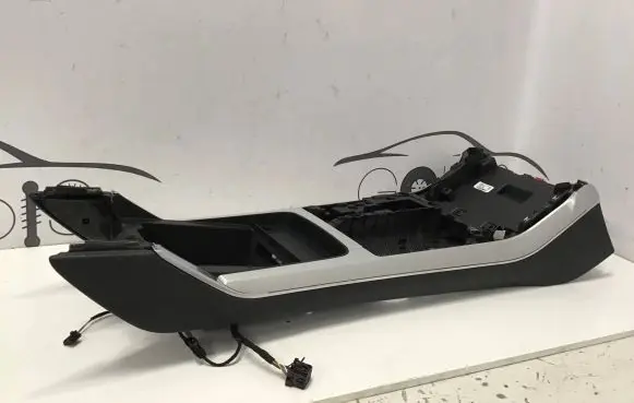 Audi Q7 4M Center console 4M8863244 4M8863244F24A